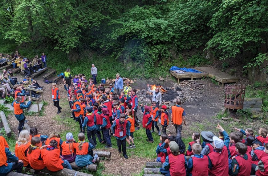 Photo of the bibs being worn by Scouts