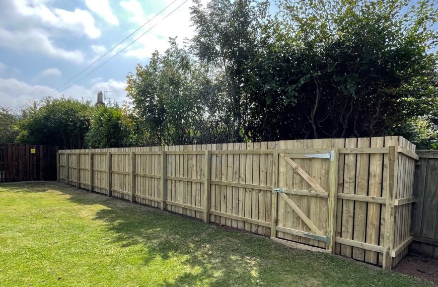 Juniper Green Tennis Club new fence